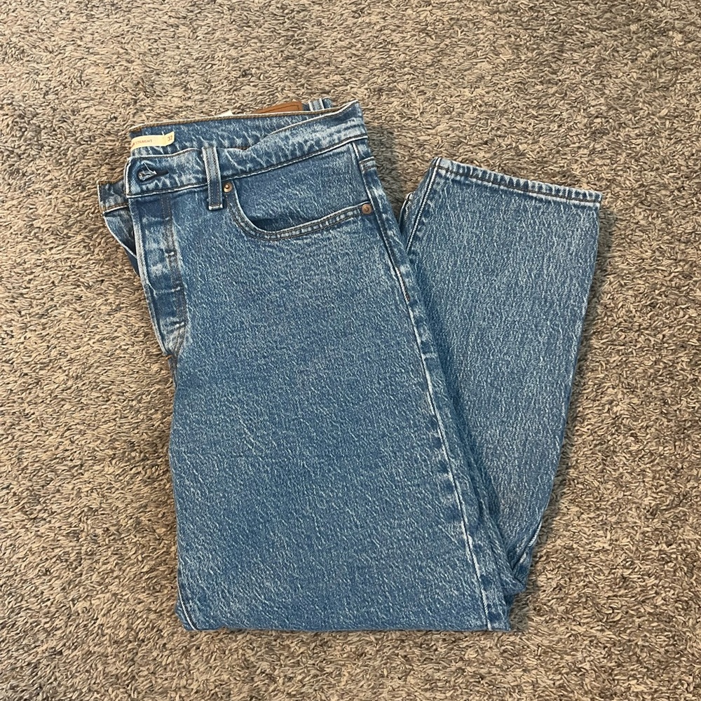 Wedgie Straight Levi’s